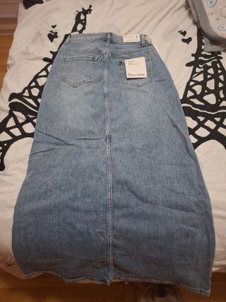 Falda vaquera larga elástica nueva