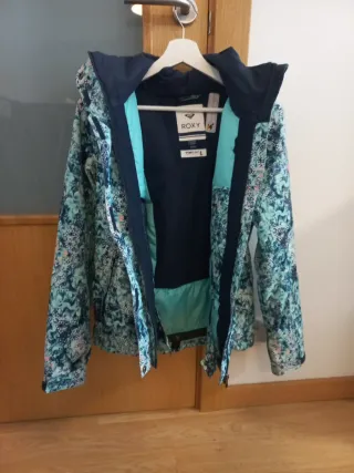 Cazadora de nieve estampada