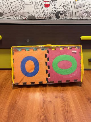 Tapete infantil puzzle letras