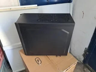 Caja Gaming PC Cougar