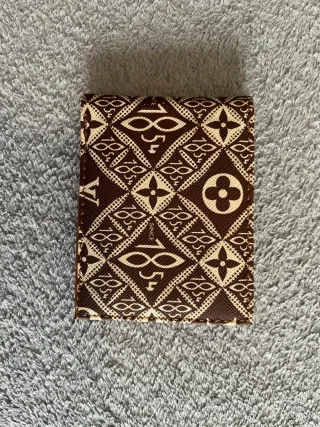 Cartera Louis Vuitton Monogram Marrón y Beige