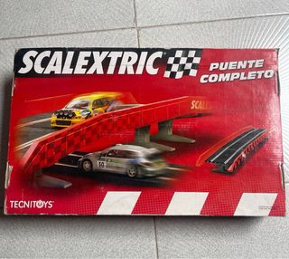 Pack Scalextric: Curva Peraltada, Pit Box, C2 DTM,