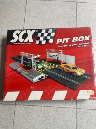 Pack Scalextric: Curva Peraltada, Pit Box, C2 DTM,