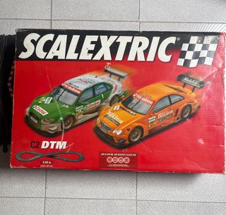 Pack Scalextric: Curva Peraltada, Pit Box, C2 DTM,