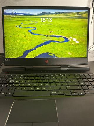 Portátil Gaming HP OMEN Negro 144Hz