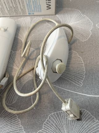 Nintendo Wii Mando + Motion Plus + Nunchuk