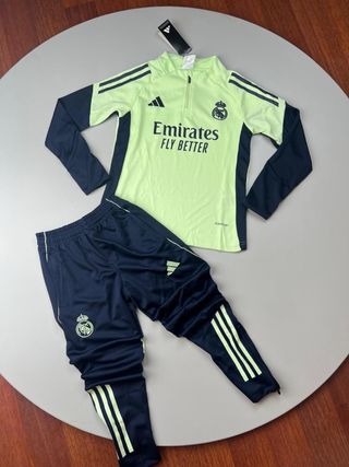 Conjunto Chándal Adidas Real Madrid Talla S y M.