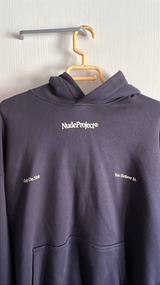 Sudadera Nude Project
