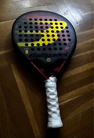 Pala Bullpadel Hack CTR + Paletero XXL Alpha Pro