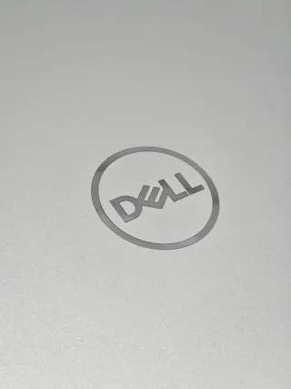 Dell XPS 15 9500 i7 16GB RAM GTX 1650Ti