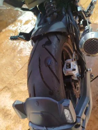Benelli 502 Cruiser 500cc 2019 — Escape MIVV, Extr