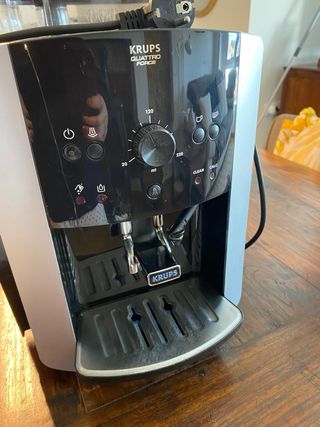 Cafetera Krups Quattro Force