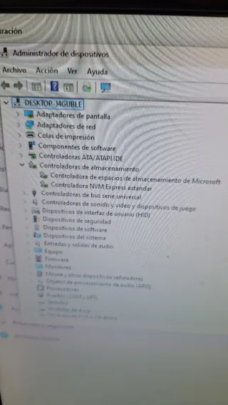 PC Fujitsu Negro/Rojo