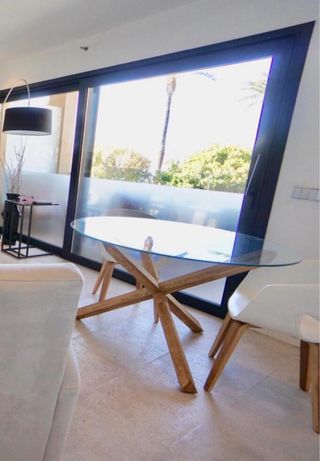 Mesa Jysk Cristal y Roble