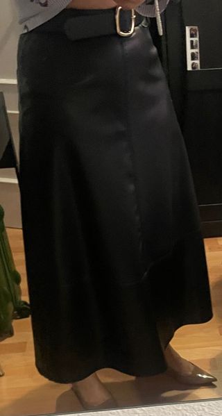 Falda efecto piel Zara Talla M