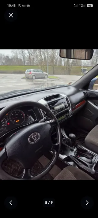 Toyota Land Cruiser 2004