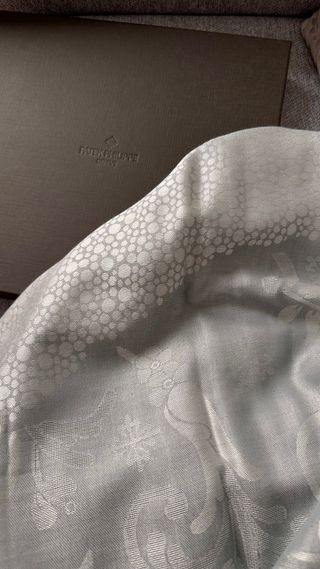 Pashmina Seda Patek Philippe Gris/Blanco