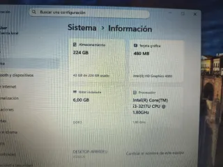 Portátil ASUS i3 3ª Gen 6GB RAM 240GB SSD