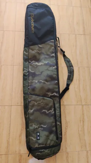 Funda Tabla Snowboard Dakine Tour 165cm Camuflaje
