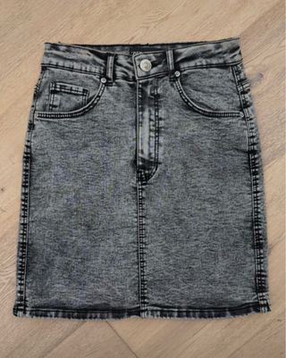 Falda vaquera gris Zara