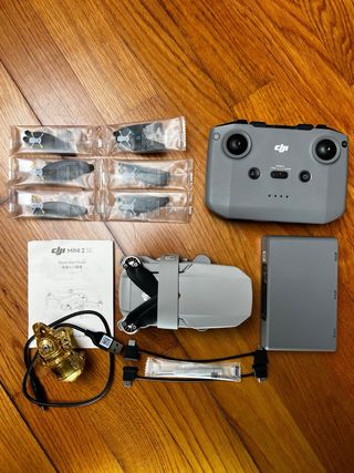 Dron DJI Mini 2 SE Fly More Combo como nuevo