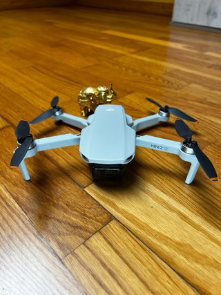 Dron DJI Mini 2 SE Fly More Combo como nuevo