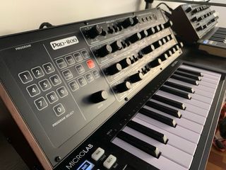 Behringer Pro 800 y Pro 1 con Teclados MIDI