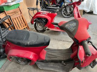 Vespa 125 FL PK Roja