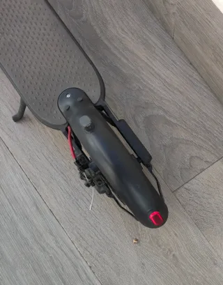 Patinete Eléctrico Xiaomi Mi Scooter 365