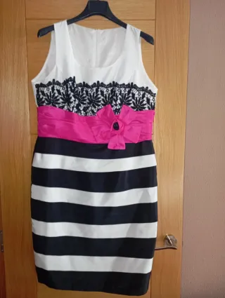 Vestido fiesta blanco, negro y fucsia