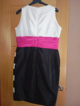 Vestido fiesta blanco, negro y fucsia