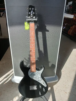 Chitarra Elettrica Line 6 Variax Nera