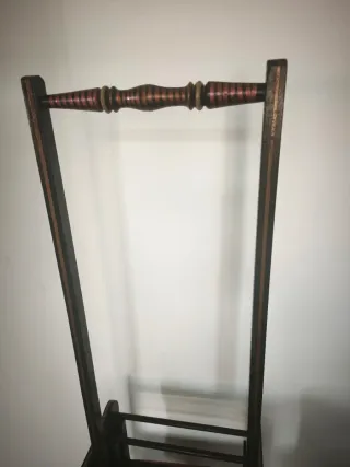 Revistero vintage madera pintado a mano