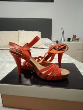Sandalias de salón coral T38