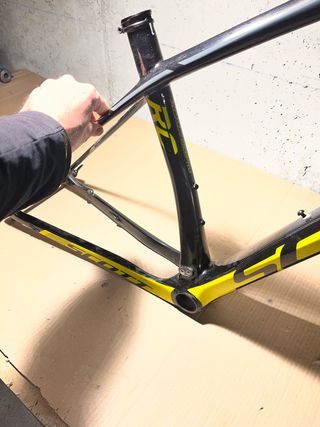 Cuadro Scott Scale RC 900