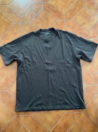 Camiseta Pull&Bear Marrón Talla L