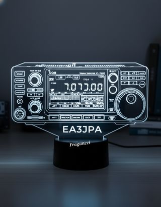 Lámpara LED 3D Icom IC-7300 + indicativo
