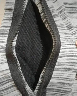 Pantaloncini Sneaker Freaker con zip