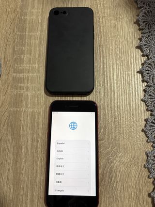 iPhone SE (2020) Rosso batteria al 75% prezzo negoziabile