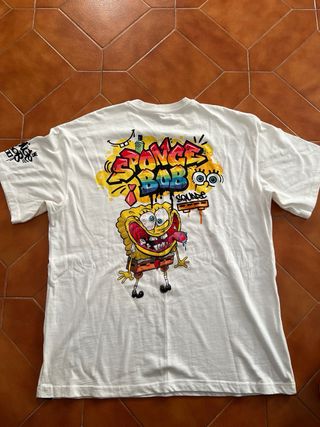 Camiseta Pull&Bear Spongebob Graffiti