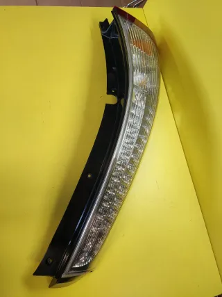 PILOTO TRASERO IZQUIERDO MITSUBISHI GRANDIS