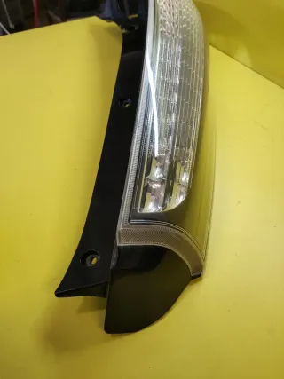 PILOTO TRASERO IZQUIERDO MITSUBISHI GRANDIS