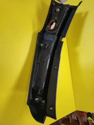 PILOTO TRASERO IZQUIERDO MITSUBISHI GRANDIS