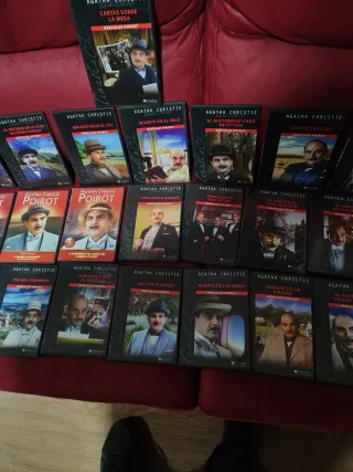 25 Películas DVD Poirot (Español)