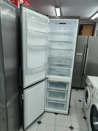 Nevera LG Acero Inoxidable 201/60cm clase A+++