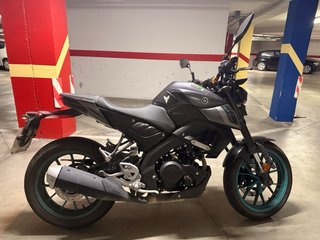 Yamaha MT-125 Negra/Azul Manual