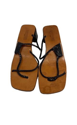 Sandalias Lottusse Negras y Marrones