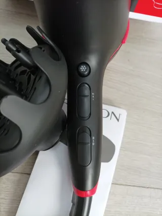 Secador Revlon SmoothStay 2000W Nuevo