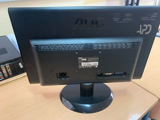 Pantalla AOC Negra