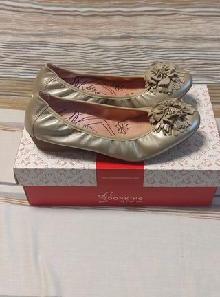 Bailarinas doradas con flor – Pitillos – 39